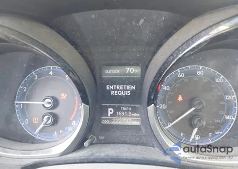 2014 Toyota Corolla S Plus z USA, uszkodzony, nr VIN 2T1BURHE6EC067801